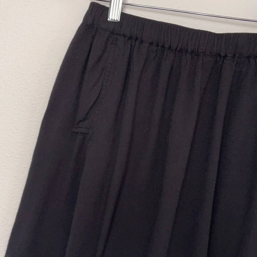 Cooperative circle skirt S